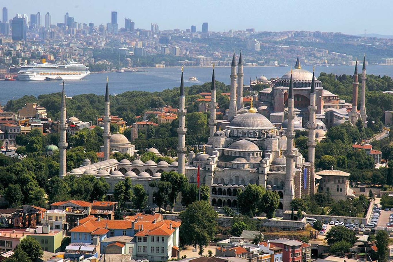 كل ما تريد معرفته عن مدينة إسطنبول