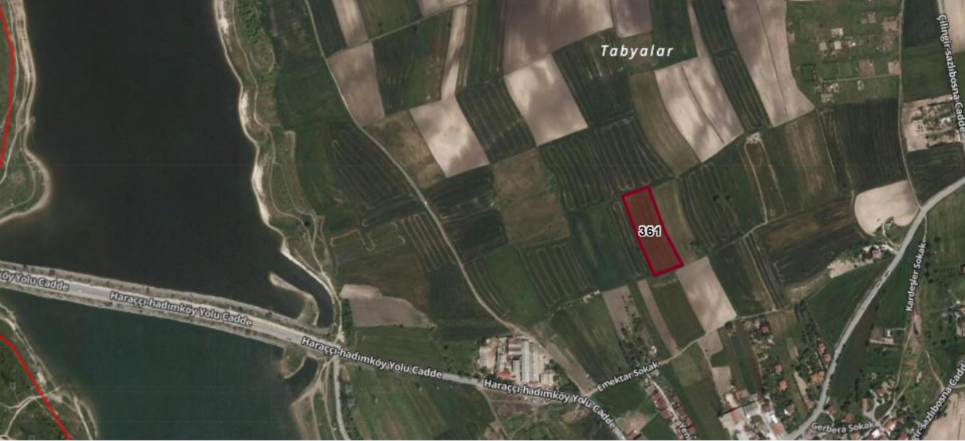 Land in Arnavutkoy–Sazlibosna
