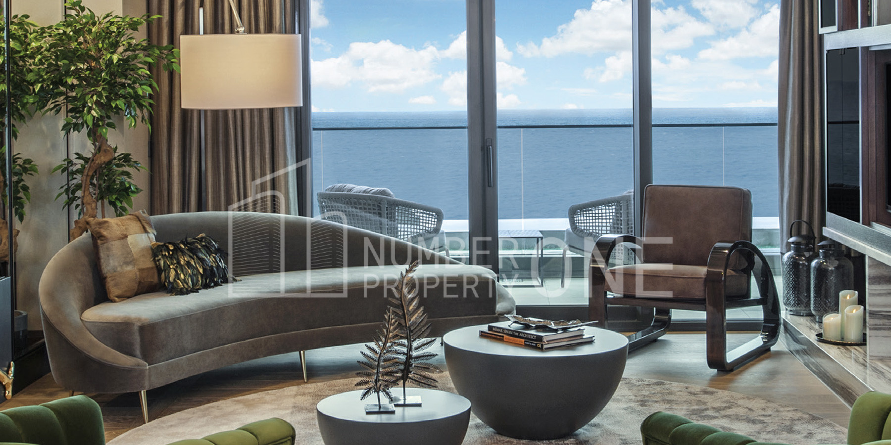 Luxury Apartments and Historic Villas with Sea Views