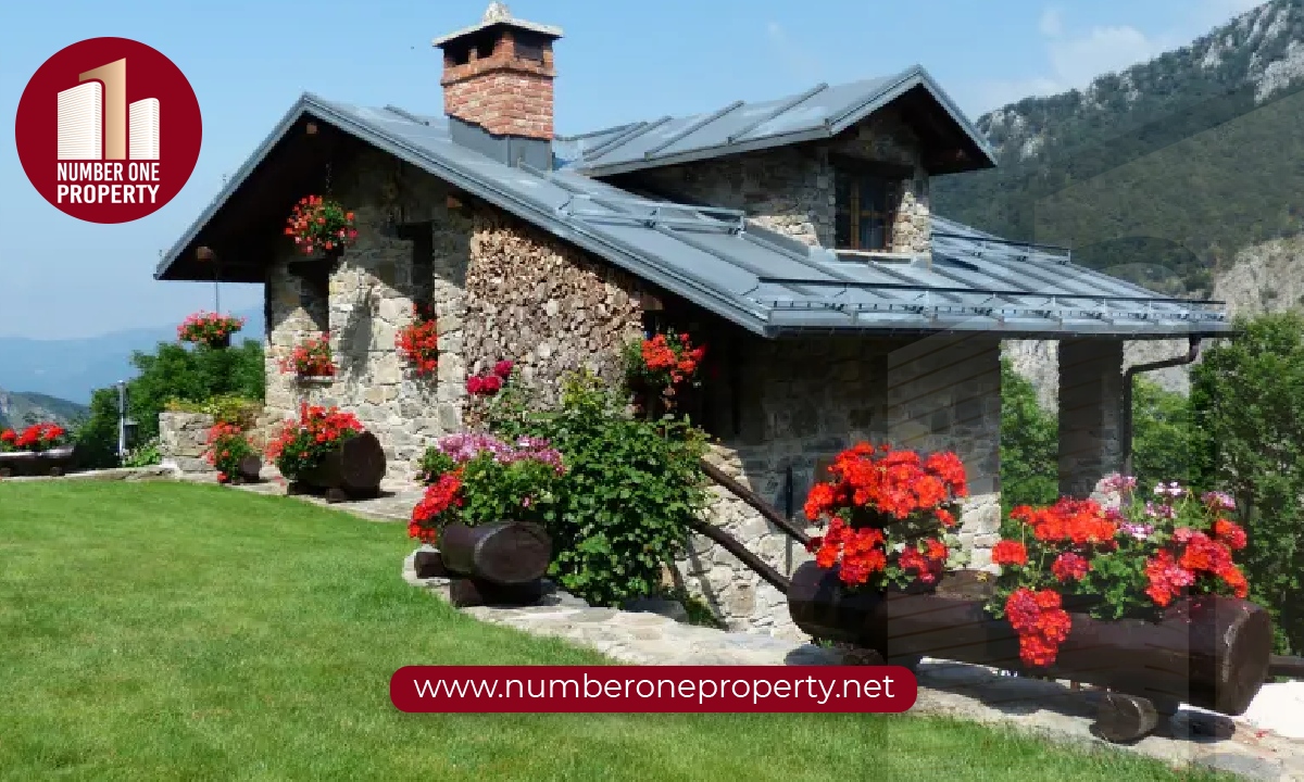 Real Estate for Sale in the Countryside of Istanbul
