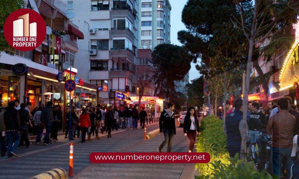 Discover Bagdat Street in Istanbul and Its Shopping Experience